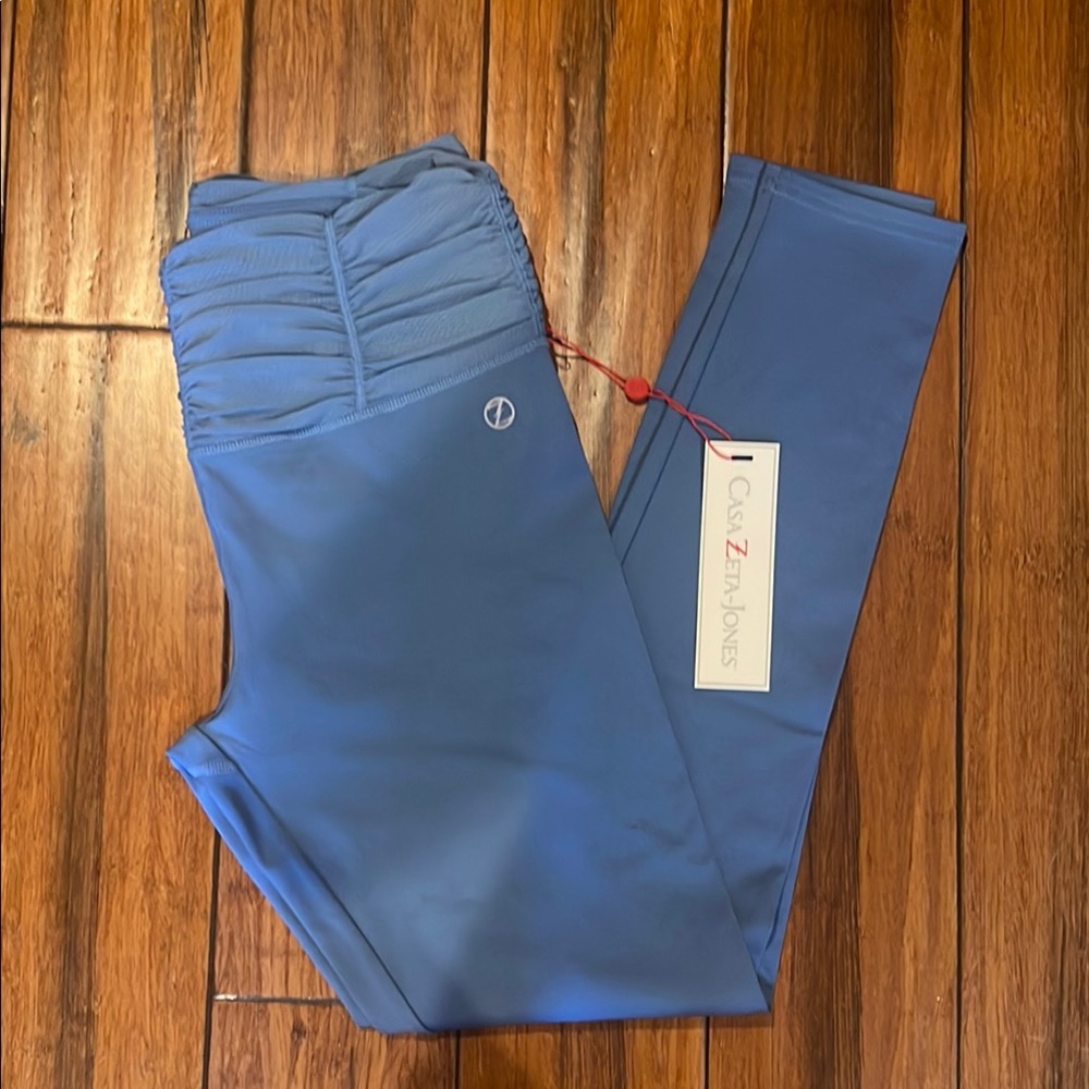 High-Waisted Ruched Leggings – Casa Zeta-Jones, Size-S